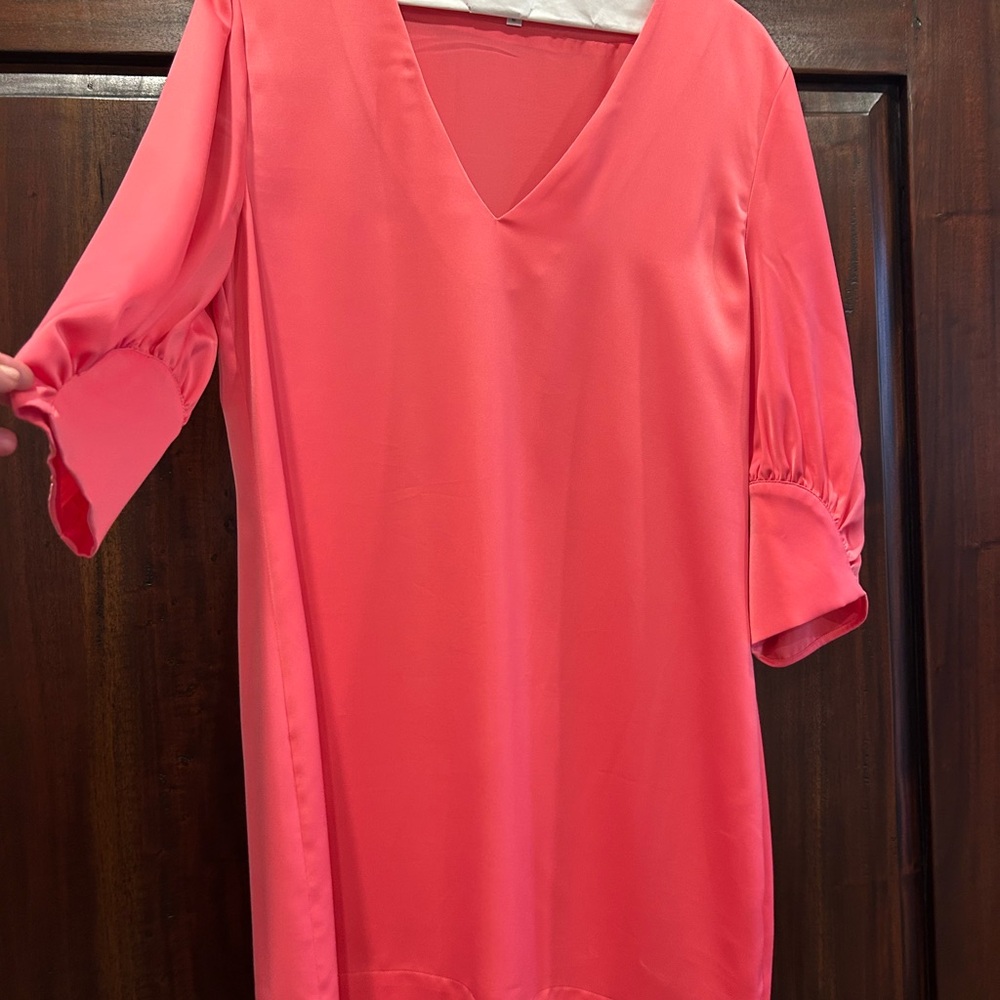 Elegant Pink V-Neck Women's Top